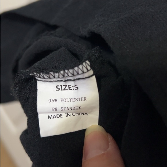 Colorful Embroidered Dress 👗 - Picture 3 of 4